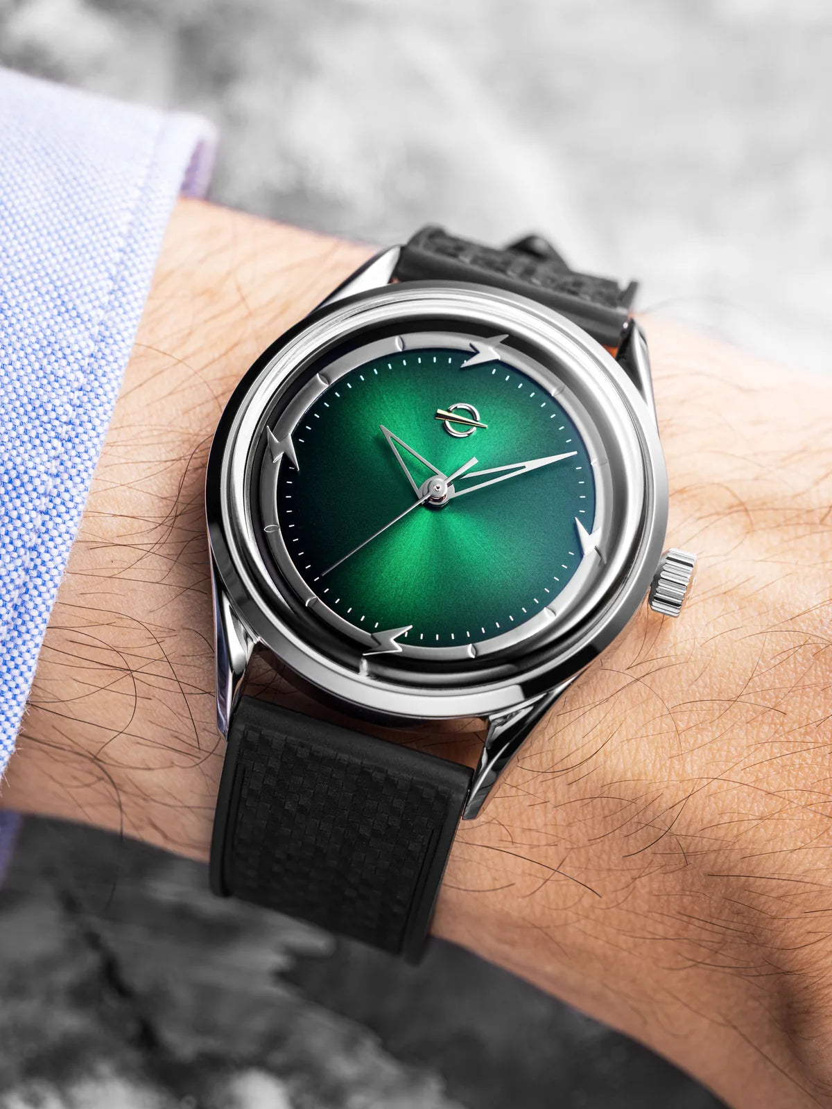 ELECTRA Manhattan Green on the wrist