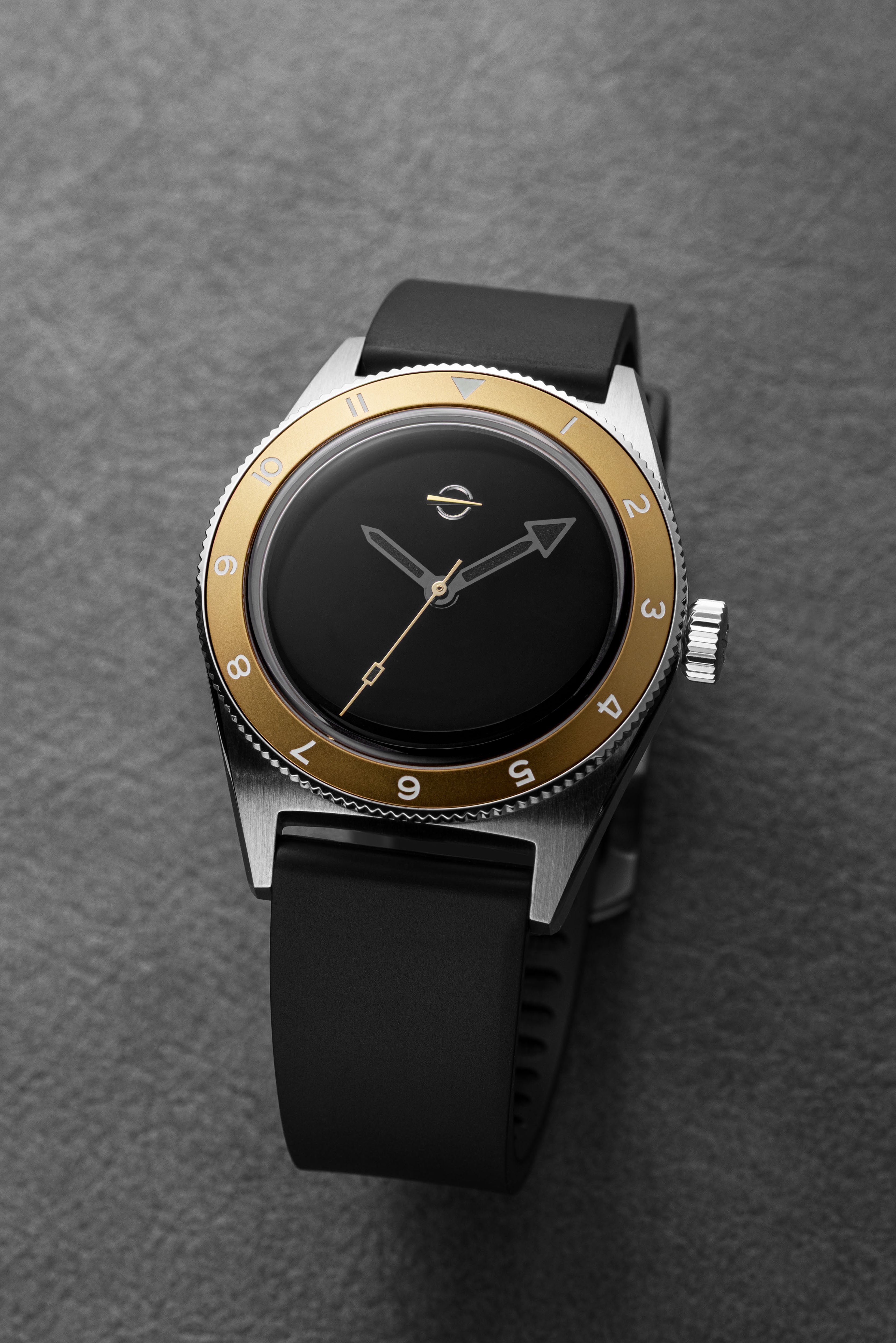 BLACK HOLE GOLD JAPANESE INK